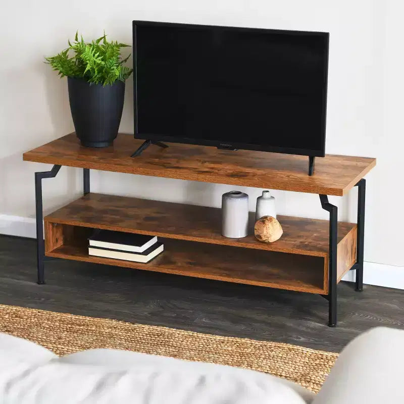 Un meuble TV indispensable avec compartiments de rangement pour votre maison