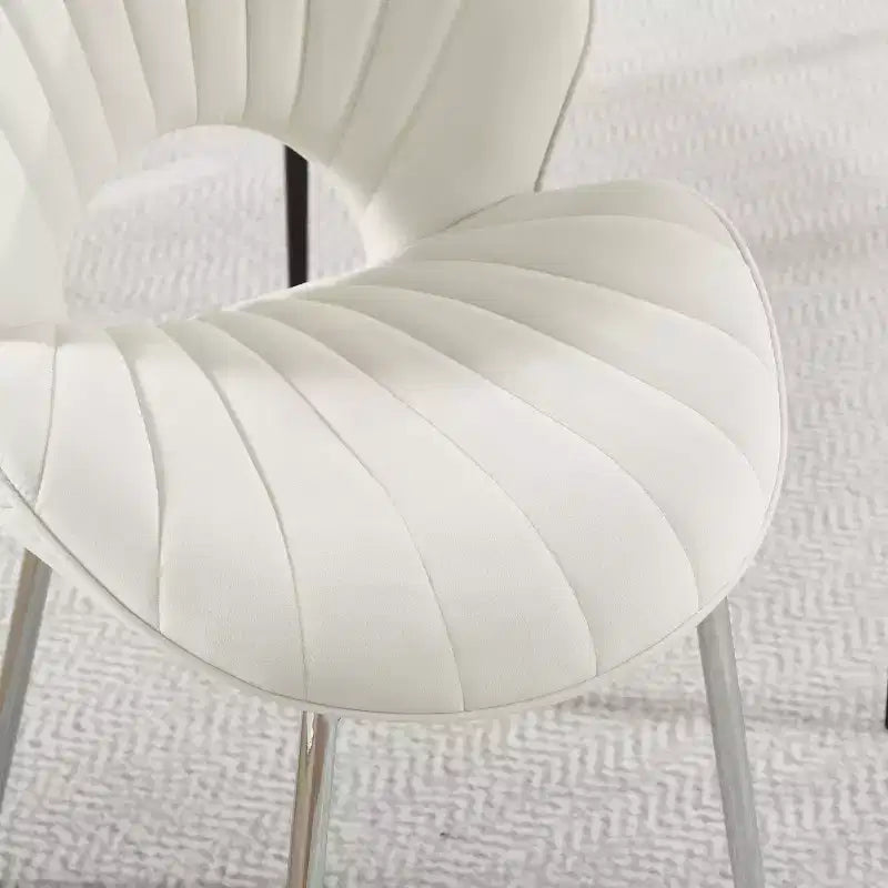Chaises de salle à manger modernes rembourrées avec dossier incurvé et pieds en métal, chaises de salle à manger sans accoudoirs pour la salle à manger ou la cuisine